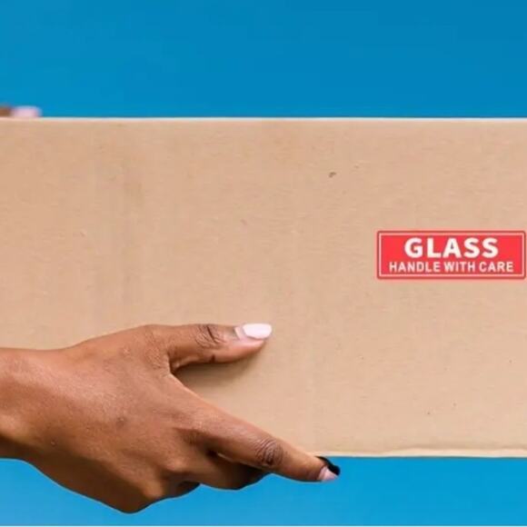 100- 1x3" Red Fragile Glass Handle with Care Shipping Stickers - Picture 3 of 4